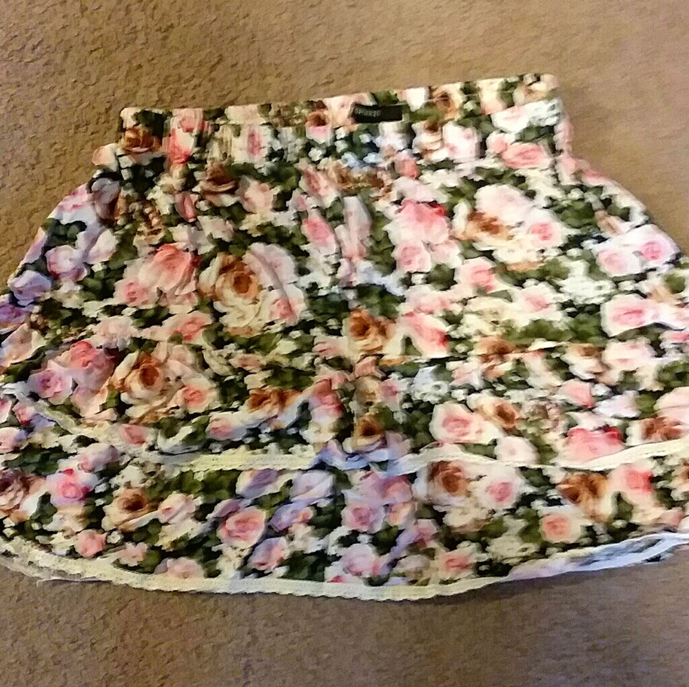 Forever 21 skirt